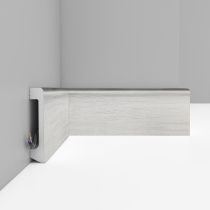 картинка D235-84 плинтус DECOMASTER <80*17>(20шт) от магазина