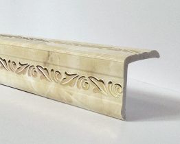 картинка  Уголок ПВХ Д03 №287 золото 30*30*2,7м(20шт) от магазина