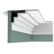 Твердый потолочный плинтус