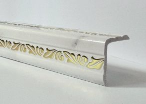 картинка  Уголок ПВХ Д-03 мрамор белый золото 30*30*2,7м(20шт) от магазина