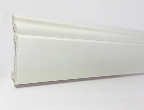 картинка R15 Плинтус R-Decor <99*14*2м>(18шт) от магазина