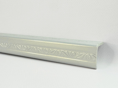 картинка  Уголок ПВХ Д-02 белый перламутр 30*30*2,7м(20шт) от магазина