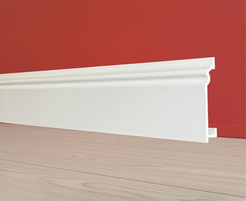 картинка Плинтус Декор С02-1 Белый мат 80мм 2,4м от магазина