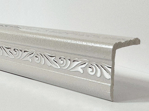картинка Уголок ПВХ Д-03 №304 серебро 30*30*2,7м от магазина