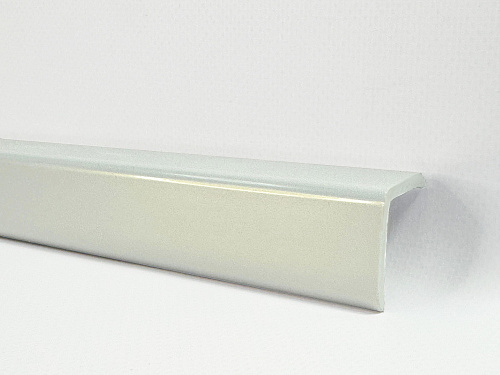 картинка  Уголок ПВХ Д-01 белый перламутр 30*30*2,7м(30шт) от магазина