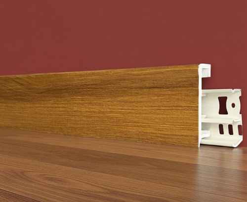 картинка Плинтус Декор С06-1 клен канадский 80мм 2,5м от магазина