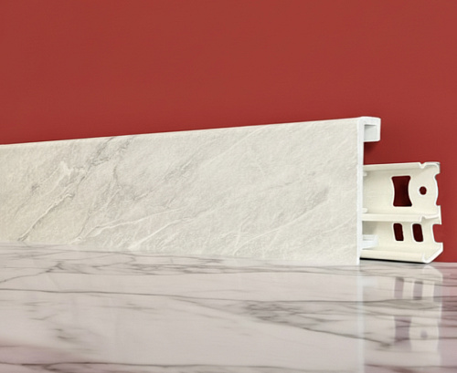 картинка Плинтус Декор С06-1 оникс серый 80мм 2,5м от магазина