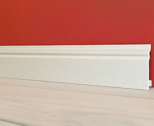 картинка  Плинтус Декор С01-1 бук белый КОМПОЗИТ 100мм 2,5м от магазина